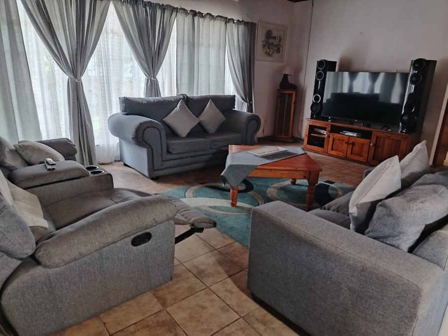4 Bedroom Property for Sale in Protea Park North West